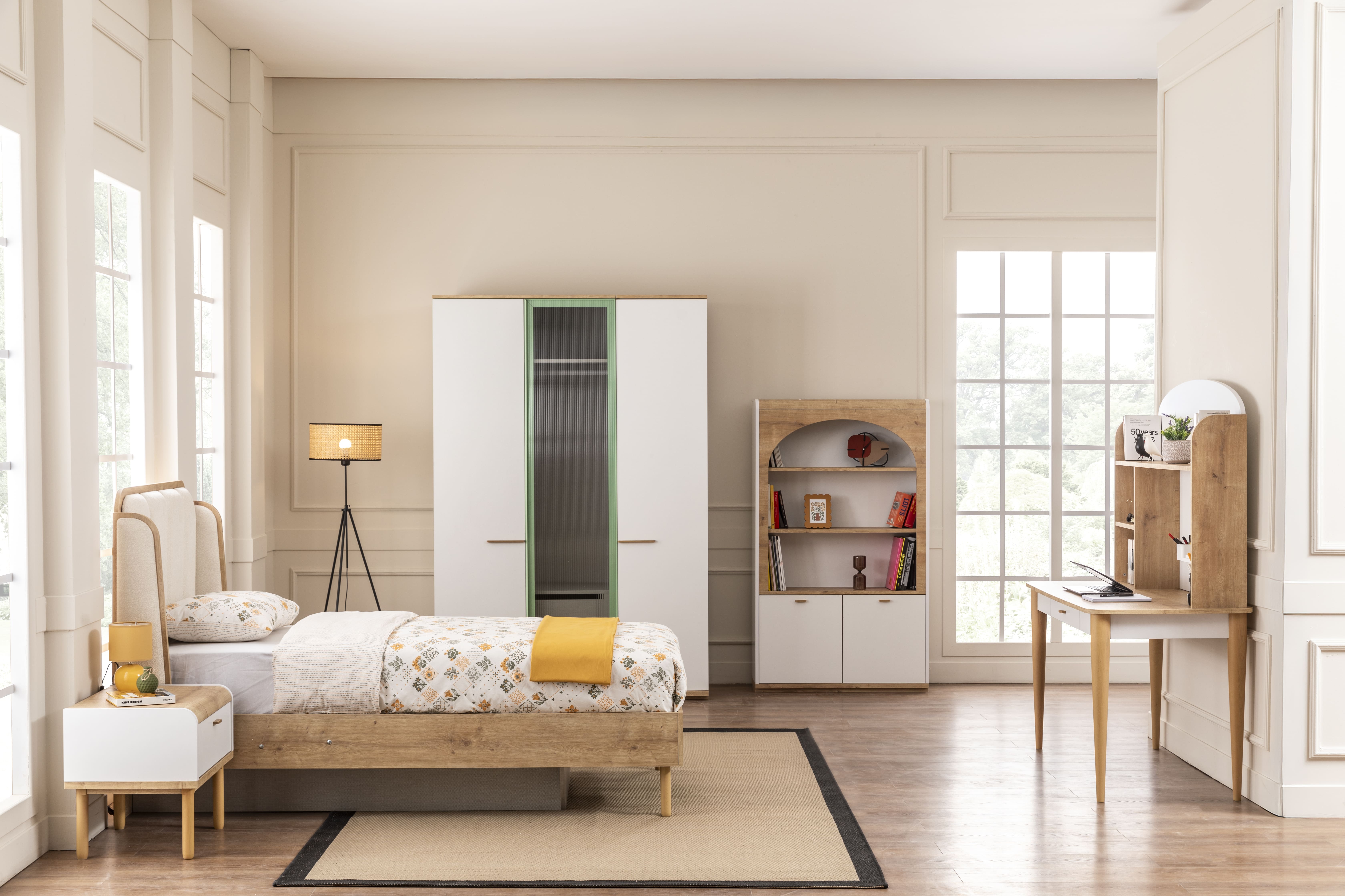 LINDA GENC ODASI TAKIMI